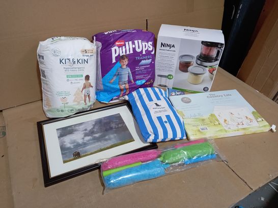 LOT OF APPROX 10 ASSORTED HOUSEHOLD ITEMS TO INCLUDE NIGHTTIME PULLUPS, NINJA DESSERT TUBS, PHOTO FRAME, ETC