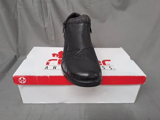 BOXED PAIR OF RIEKER SHOES IN BLACK UK SIZE 6.5