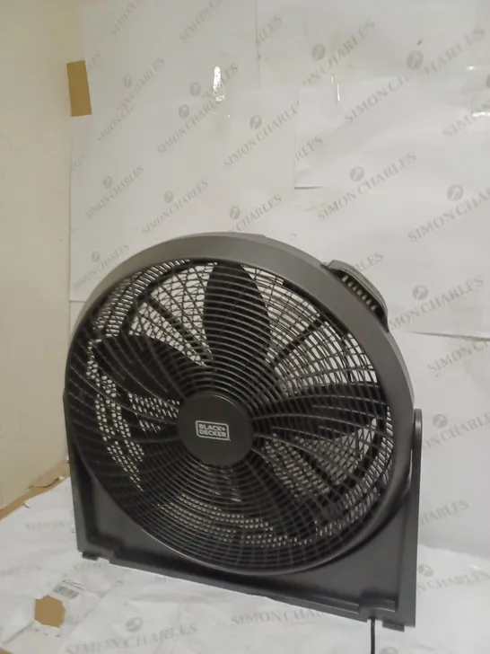 BLACK AND DECKER 2 IN 1 HIGH VELOCITY FAN