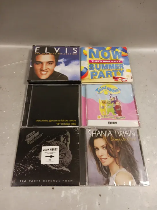 APPROXIMATELY 10 ASSORTED CD ALBUMS TO INCLUDE ELVIS, THE SMITHS, SHANIA TWAIN ETC 