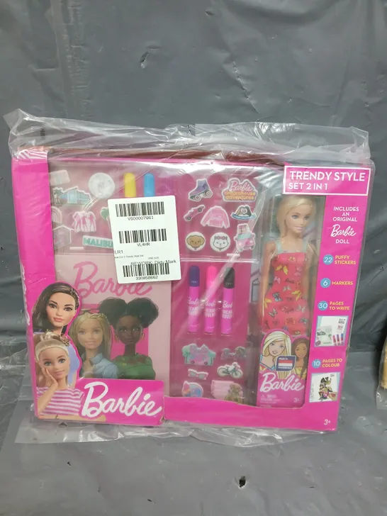 BARBIE TRENDY STYLE SET 2 IN 1 