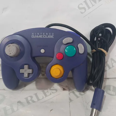 NINTENDO GAMECUBE WIRED CONTROLLER DOL-003