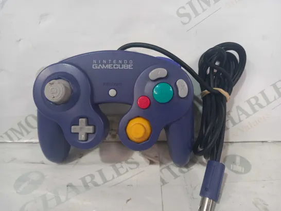 NINTENDO GAMECUBE WIRED CONTROLLER DOL-003