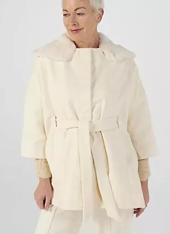 WYNNE COLLECTION DRAMA PONCHO COAT WITH FAUX FUR COLLAR CREME FRAICHE MEDIUM