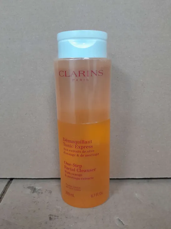 CLARINS ONE STEP FACIAL CLEANSER 200ML