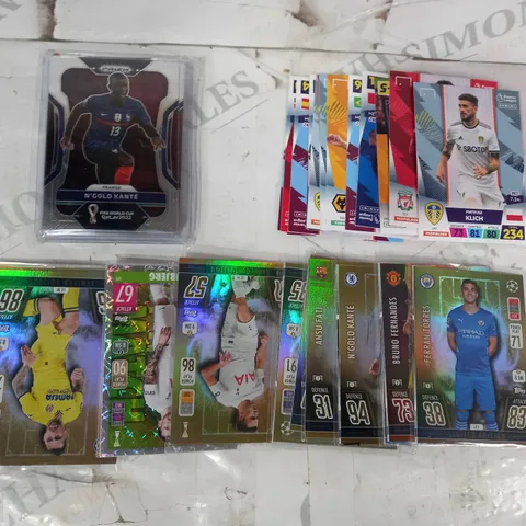 LOT OF ASSORTED TOPPS AND PANINI SPORTS TRADING CARDS