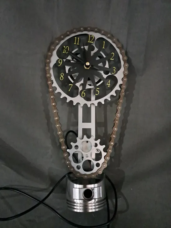 BIKE CHAIN WALL CLOCK