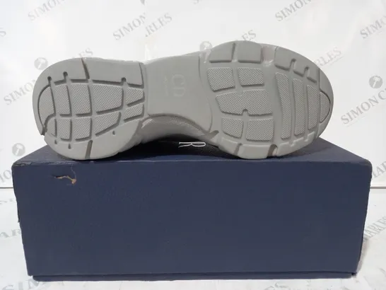 BOXED PAIR OF DIOR SHOES IN GREY EU SIZE 43