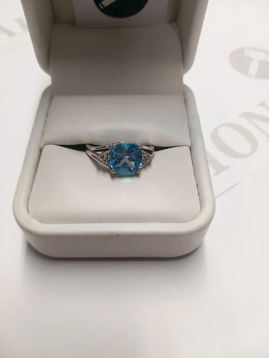 DESIGNER 9CT WHITE GOLD RING SET WITH BLUE TOPAZ AND DIAMONDS WEIGHING +2.06CT