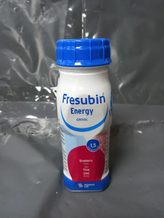 FRESUBIN APPROXIMATELY 40 ENERGY DRINKS IN STRAWBERRY 200ML - COLLECTION ONLY