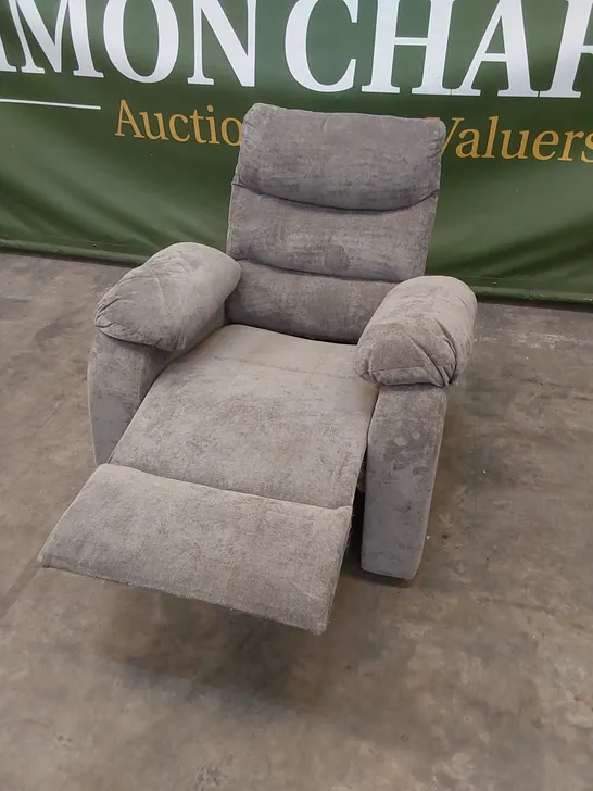 QUALITY DESIGNER FABRIC UPHOLSTERED MANUAL RECLINER ARMCHAIR 