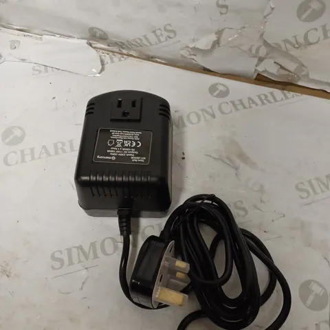 MERCURY STEP DOWN VOLTAGE CONVERTER UK2US100VA