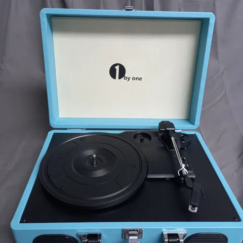 1 BY ONE VINTAGE TURNTABLE 