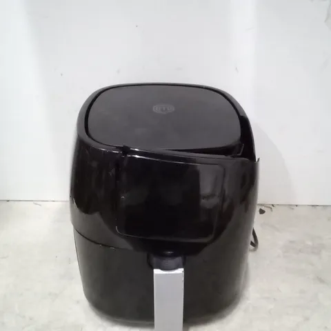 (DAMAGED FRONT) MASTERCHEF 4.5L DIGITAL AIR FRYER 