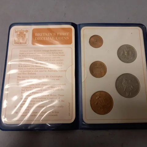 ROYAL MINT BRITAINS FIRST DECIMAL COINS COLLECTION