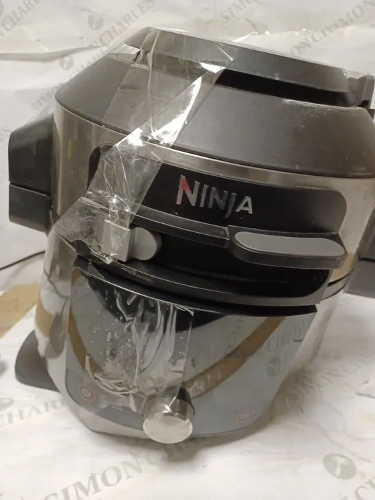 NINJA FOODI MAX SMARTLID MULTI-COOKER