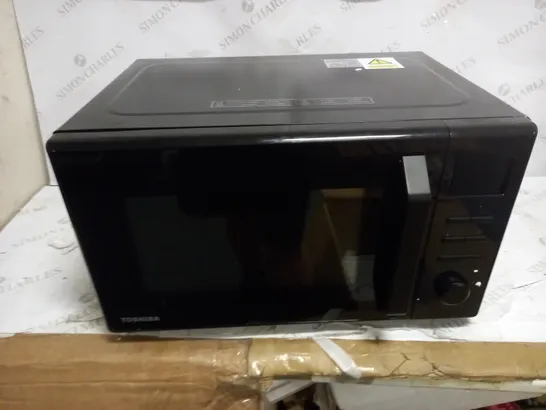 TOSHIBA 950W MICROWAVE OVEN