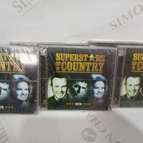 BOX OF APPROXIMATELY 20 SUPERSTARS OF COUNTRY 1970 AUDIO CDS