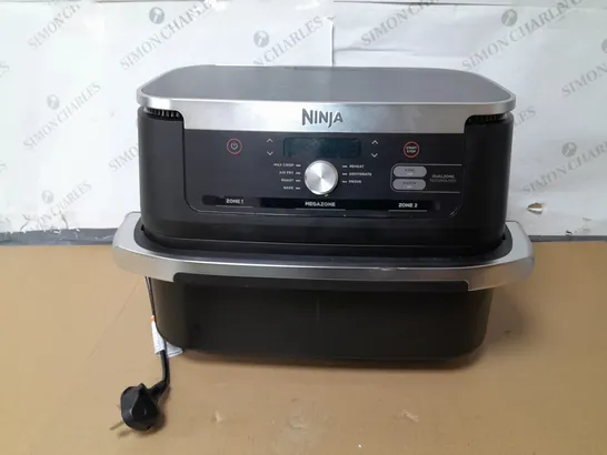 BOXED NINJA 10.4L FOODI FLEXDRAWER DUAL AIR FRYER IN BLACK AF500UK