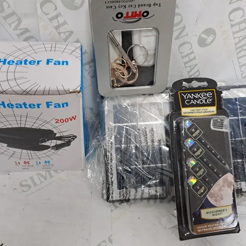 LOT OF ASSORTED CAR ACCESSORIES TO INCLUDE - AUTO HEATER FAN- SOLAR PUMP - CAR VENT STICKS / COLLECTION ONLY 