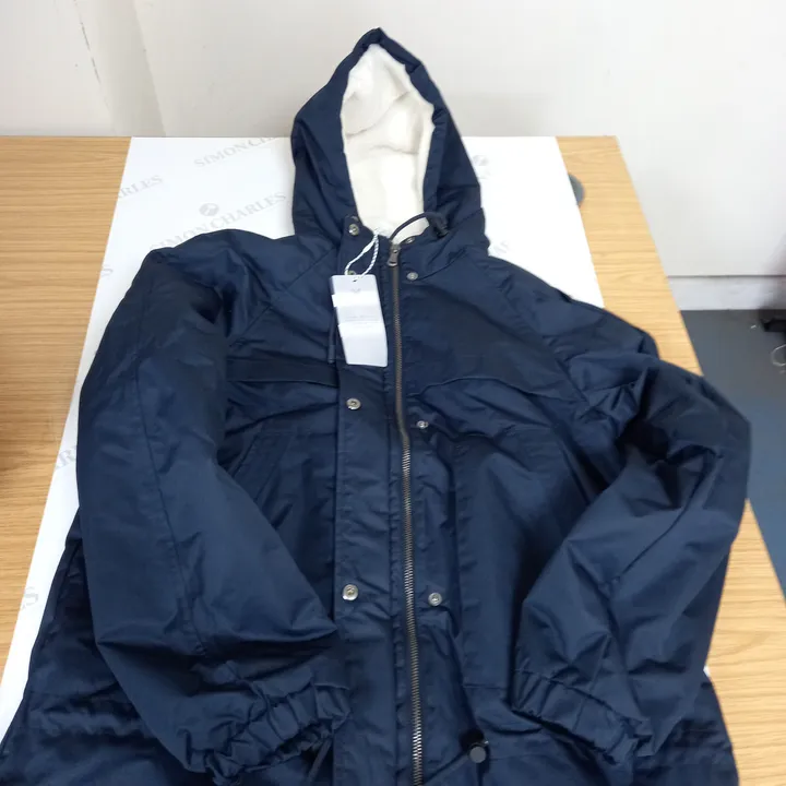 COMPANY NAVY PADDED COAT - SIZE 12 4519766-Simon Charles Auctioneers