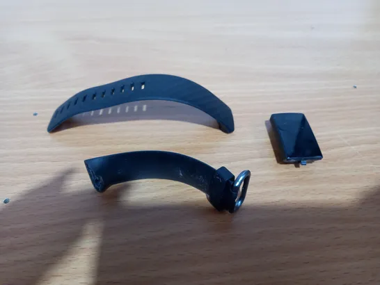 FITBIT CHARGE 4 HEALTH