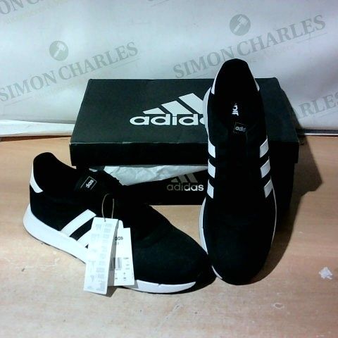 BOXED PAIR OF ADIDAS TRAINERS SIZE 11