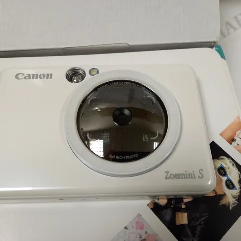 CANON ZOEMINI S WHITE INSTANT PRINT  CAMERA 