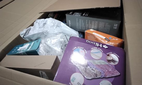 PALLET OF 4 BOXES OF ASSORTED ITEMS INCLUDING ORANGE CAMPING KETTLE, HOMGEEK KNIFE SET, HUMANE MOUSE TRAP, NEOTERIC GRILL PAN, VACUUM SEAL BAGS