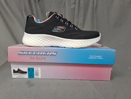 BOXED PAIR OF SKECHERS LITE-FOAM TRAINERS IN BLACK UK SIZE 7