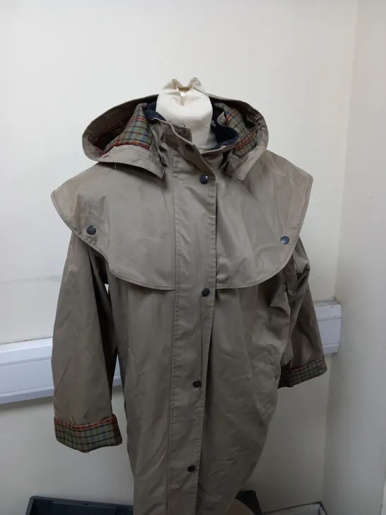MURPHY OUTDOOR JACKET SIZE UNSPECIFIED 4532789Simon Charles Auctioneers