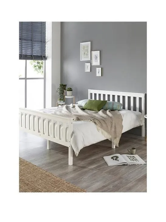 BOXED CLAYTON WOODEN ATLANTIC KING BED FRAME WHITE