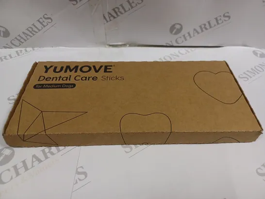 UNOPENED BOX OF YUMOVE DENTAL CARE STICKS FOR MEDIUM DOGS