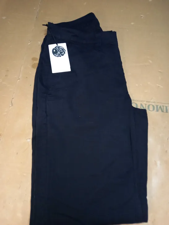 PRETTY GREEN ERWOOD SLIM FIT CHINOS SIZE 30