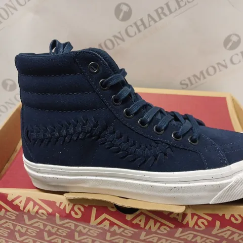 BOXED VANS HI WEAVE DX SUEDE LACE UP SNEAKER SHOES IN NAVY - UK 4.5