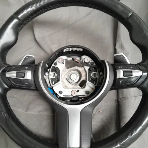 BMW M SERIES STEERING WHEEL 