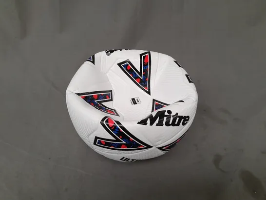 MITRE ULTIMATCH ONE MATCH FOOTBALL