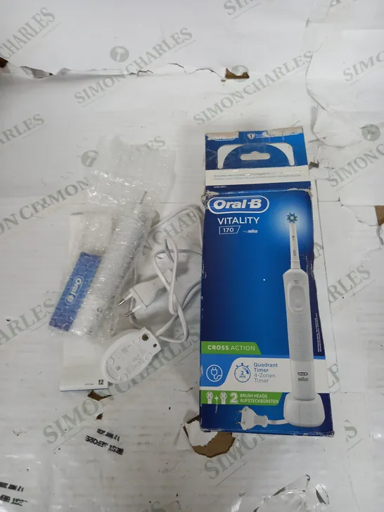 BOXED ORAL-B VITALITY 170 BRAUN 