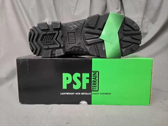 BOX OF APPROXIMATELY 10 BOXED PAIRS OF PSF terrain non-metallic SAFETY BOOTS IN BLACK SIZE 5