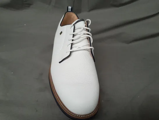 BOXED PAIR OF FOOT JOY DRYJOYS PEMIERE SERIES GOLF SHOES IN WHITE UK SIZE 10