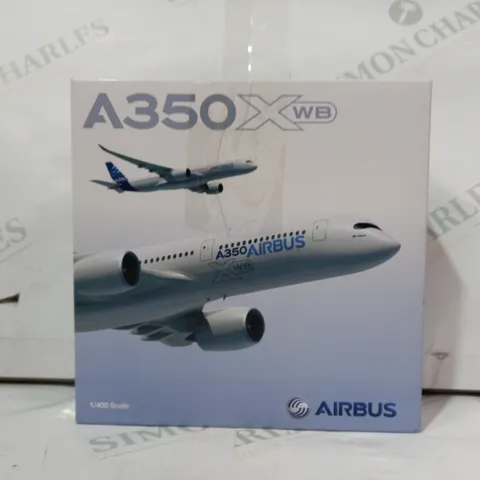 AIRBUS 1/400 SCALE A350XWB MODEL