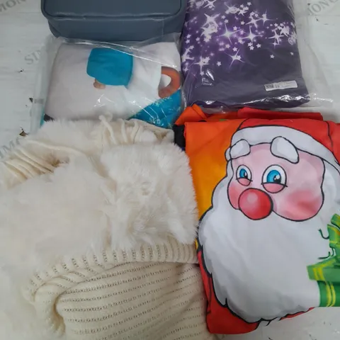 BOX OF APPROXIMATELY 20 ASSORTED CLOTHING ITEMS TO INCLUDE LEATHER BAG, SANTA TOP, SLEEVLESS JACKET ETC