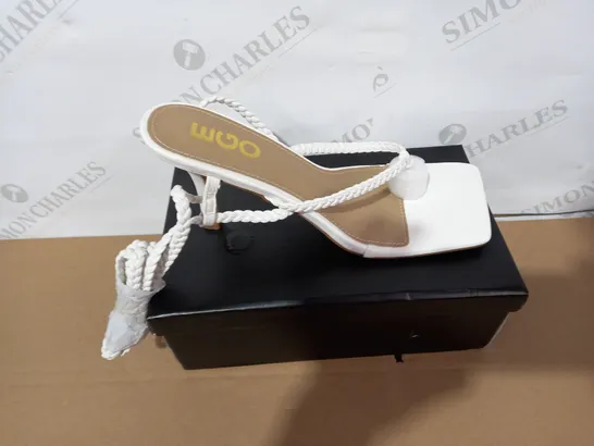 BOXED PAIR OF EGO WHITE HIGH HEELS SIZE8