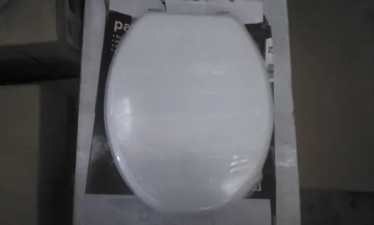 BOXED GOODHOME PALMI TOILET SEAT