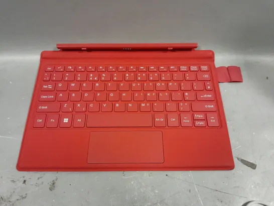 WIRELESS WINDOWS TABLET KEYBOARD CASE ATTACHMENT IN RED 