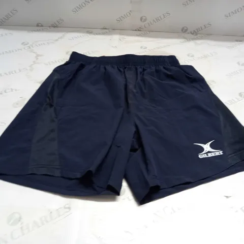 GILBERT CASUAL SHORTS SIZE UNSPECIFIED