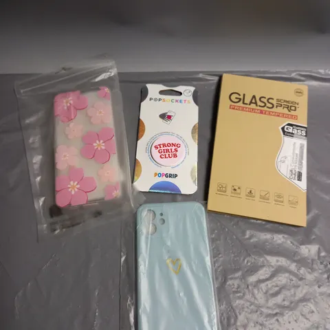 LOT OF APPROXIMATELY 20 MOBILE PHONE ACCESSORIES TO INCLUDE CASES, SCREEN PROTECTORS AND A POP SOCKET
