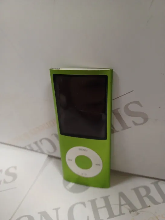 IPOD NANO 4TH GEN IN GREEN 