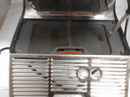 SAGE THE BARISTA PRO ESPRESSO MACHINE