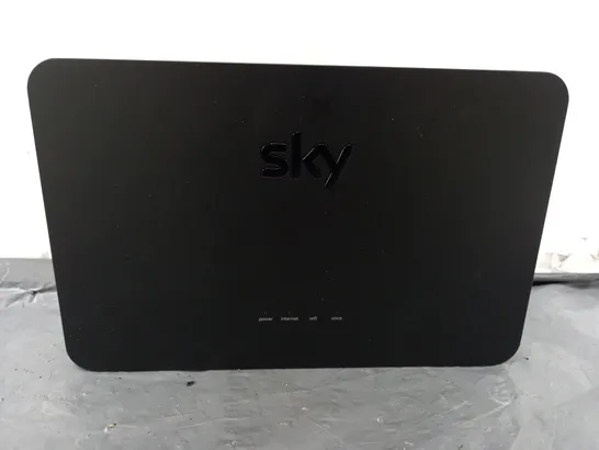 SKY SR 203 ROUTER WIFI SKY Q DUEL 